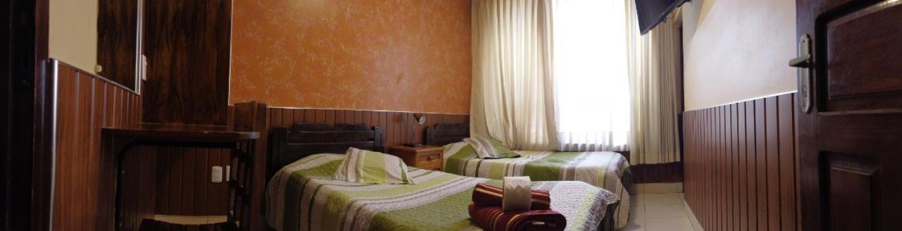 Hotel Mitru Express Tupiza Exteriér fotografie